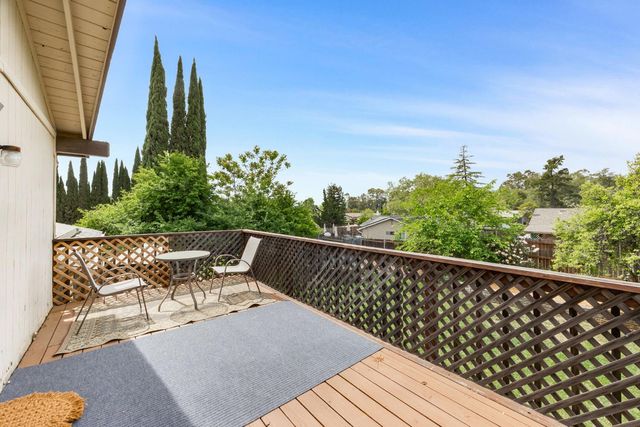 2530 Sandpiper Way, Cameron Park, CA 95682