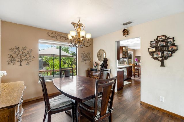 2530 Sandpiper Way, Cameron Park, CA 95682