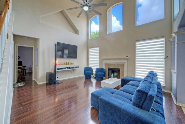 838 Smoke Signal PASS, Pflugerville, TX 78660