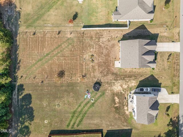 187 Highland Rhodes Drive, Clayton, NC 27520