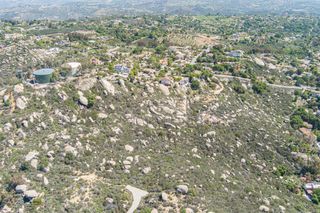 13 Sage Hill Way, Escondido, CA 92026