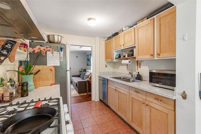 74 Third Street, Newport, RI 02840