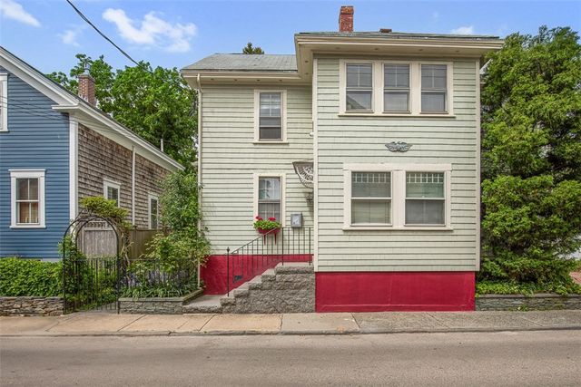 74 Third Street, Newport, RI 02840