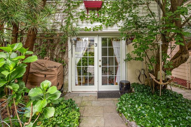 74 Third Street, Newport, RI 02840