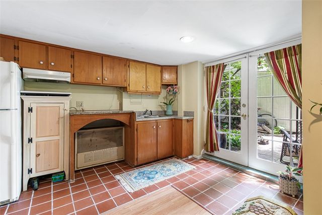 74 Third Street, Newport, RI 02840
