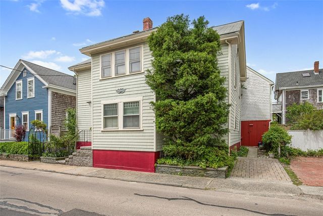 74 Third Street, Newport, RI 02840