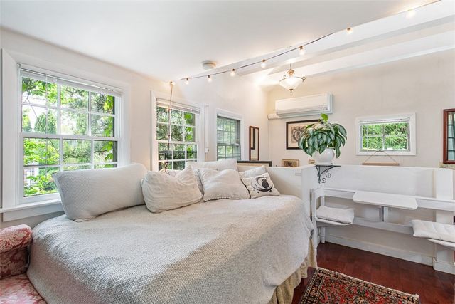74 Third Street, Newport, RI 02840