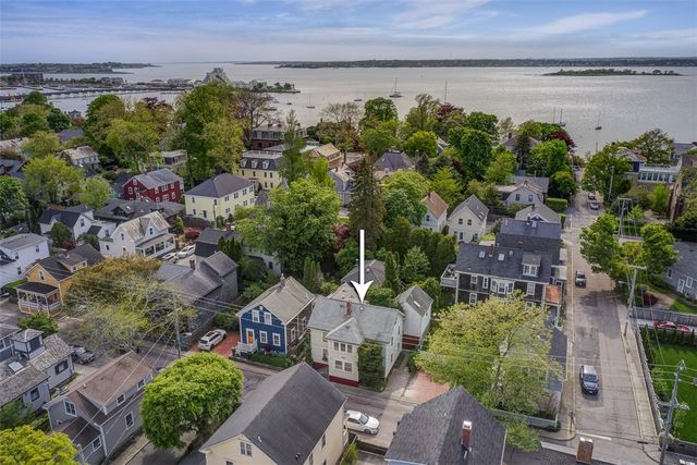74 Third Street, Newport, RI 02840