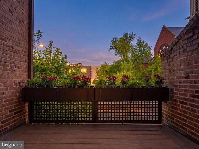 406 S 6TH ST, Philadelphia, PA 19147