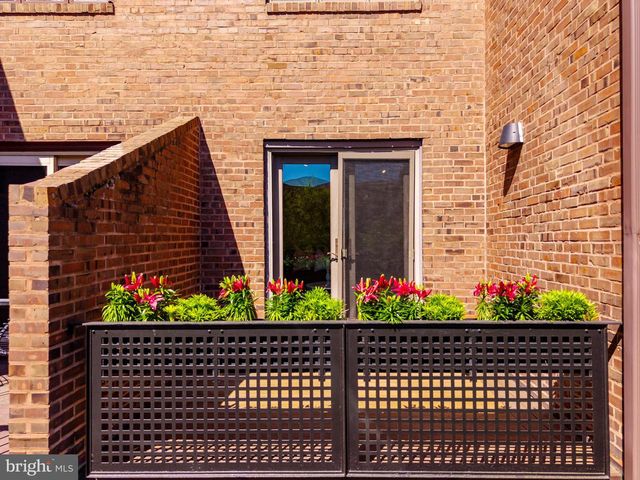 406 S 6TH ST, Philadelphia, PA 19147