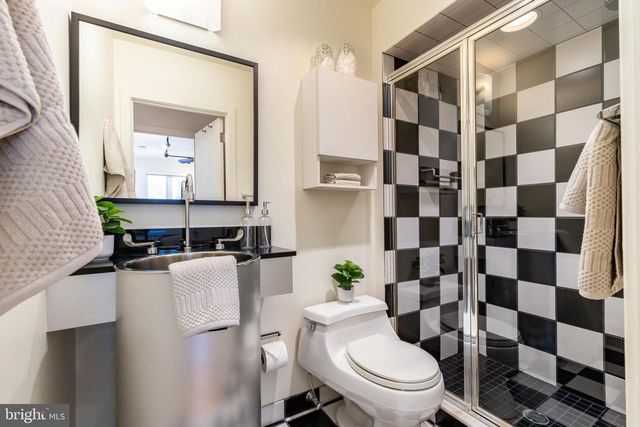 406 S 6TH ST, Philadelphia, PA 19147