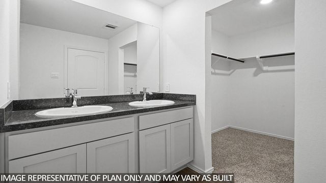 4017 Bronco Station Lane, League City, TX 77573