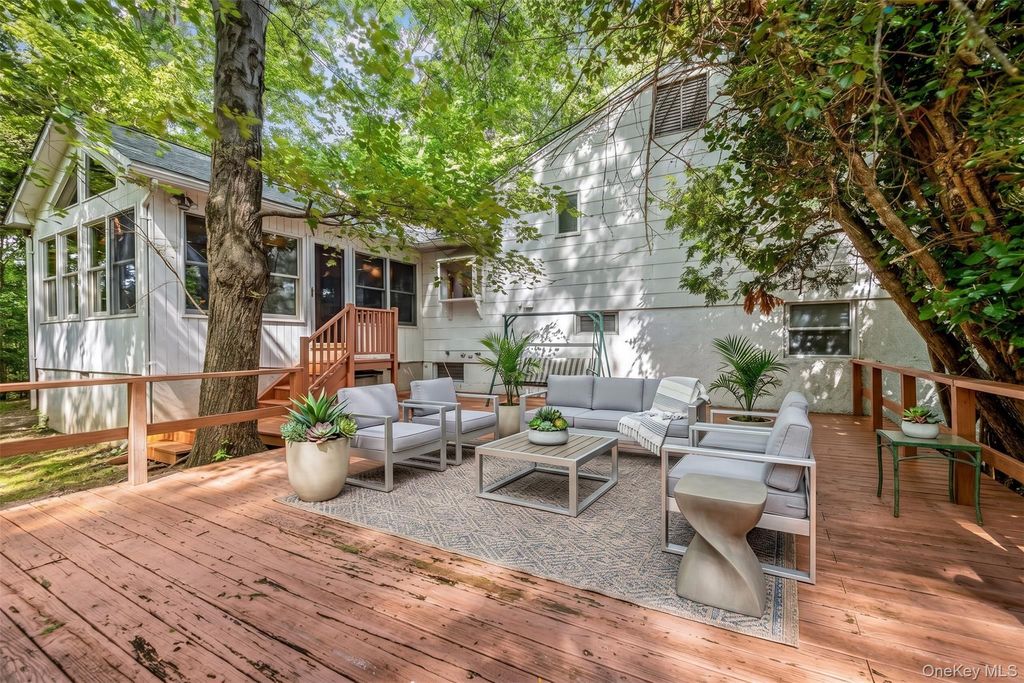 13 Vista Place, Hartsdale, NY 10530 — photo 5