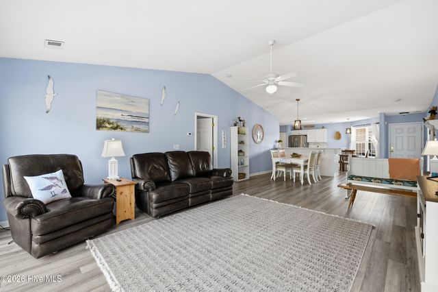 952 Wyndfall Drive SW, Sunset Beach, NC 28468