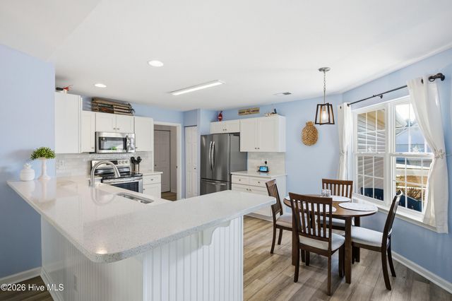 952 Wyndfall Drive SW, Sunset Beach, NC 28468