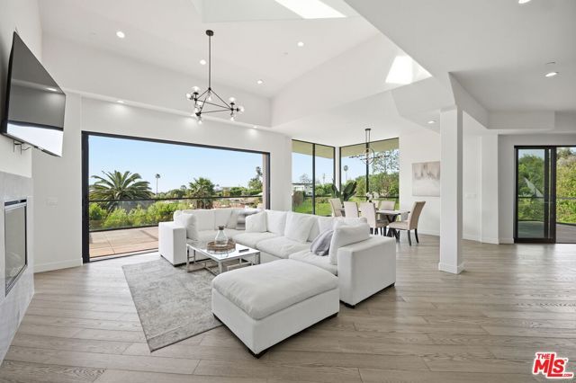5675 Calpine Drive, Malibu, CA 90265