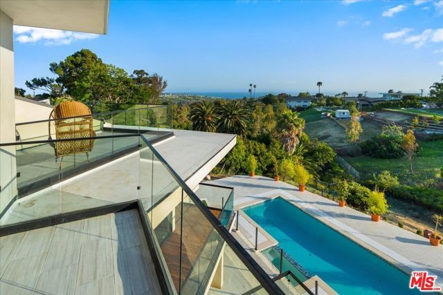 5675 Calpine Drive, Malibu, CA 90265