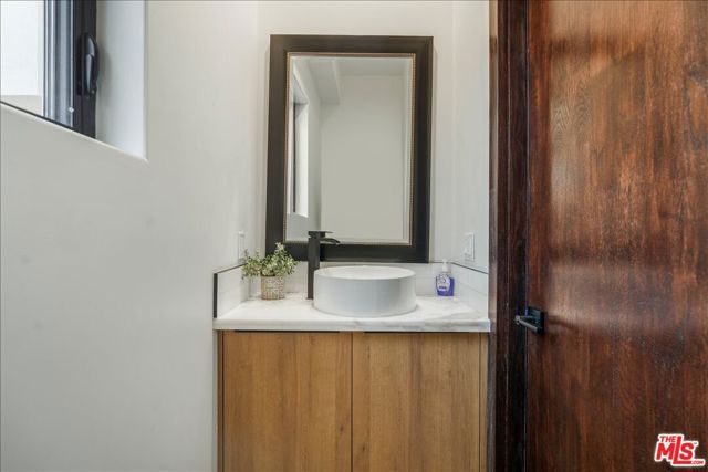 5675 Calpine Drive, Malibu, CA 90265