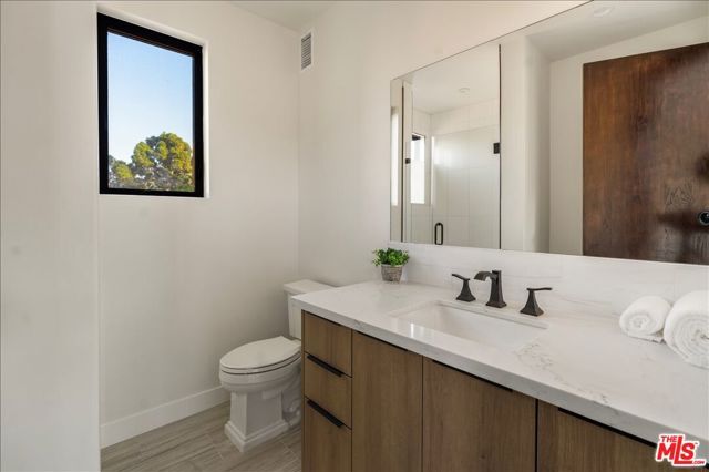 5675 Calpine Drive, Malibu, CA 90265