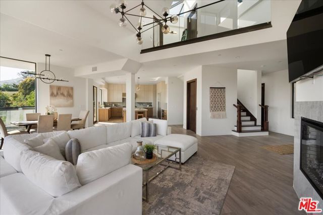5675 Calpine Drive, Malibu, CA 90265
