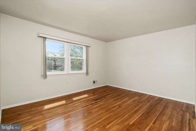 88 KINO BLVD, Hamilton, NJ 08619