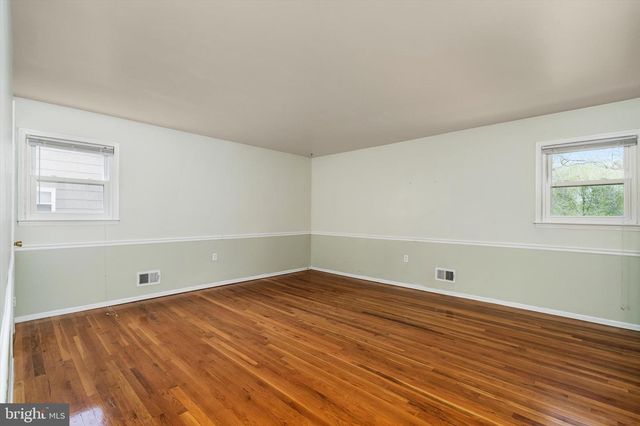 88 KINO BLVD, Hamilton, NJ 08619