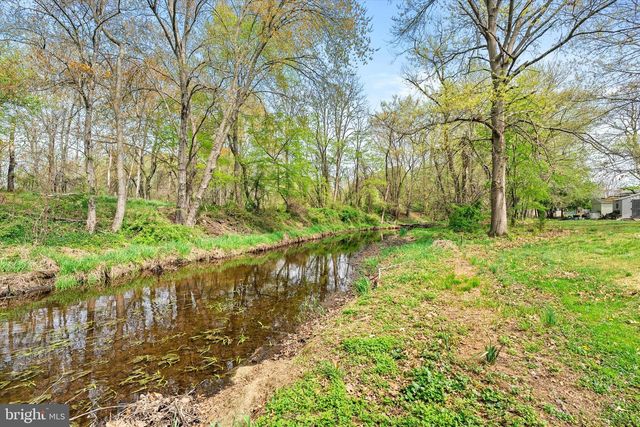 88 KINO BLVD, Hamilton, NJ 08619