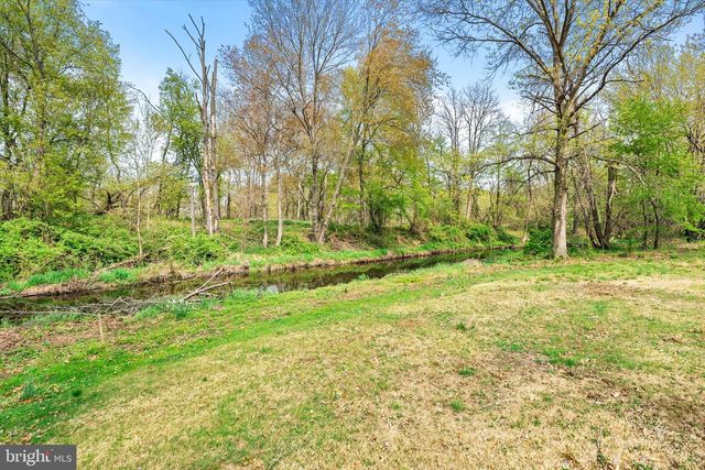 88 KINO BLVD, Hamilton, NJ 08619