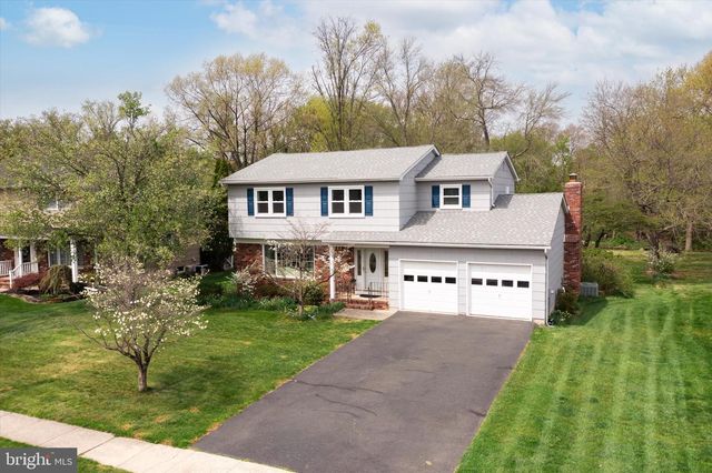 88 KINO BLVD, Hamilton, NJ 08619