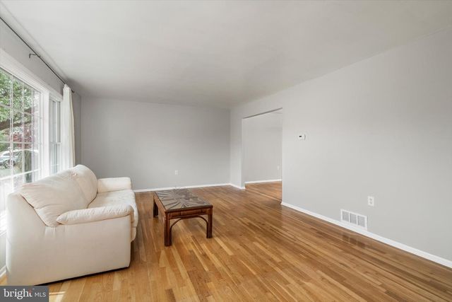 88 KINO BLVD, Hamilton, NJ 08619