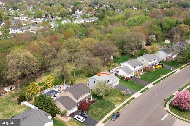 88 KINO BLVD, Hamilton, NJ 08619