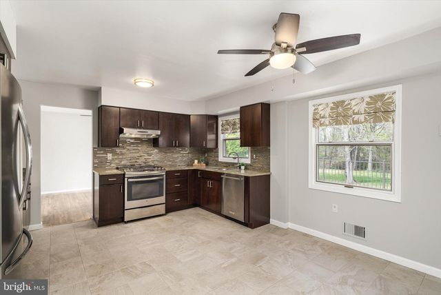 88 KINO BLVD, Hamilton, NJ 08619