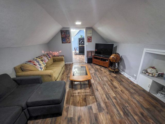 1706 Mckinley Avenue, Bay City, MI 48708