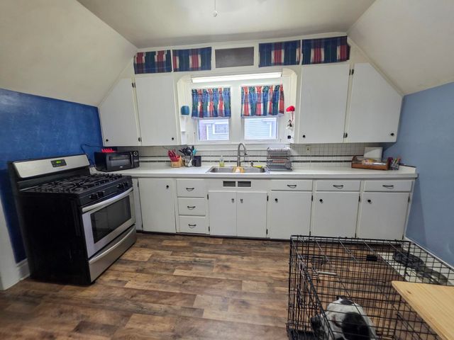 1706 Mckinley Avenue, Bay City, MI 48708