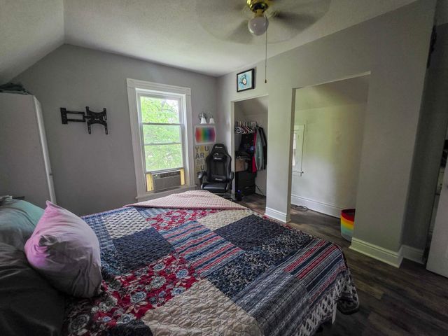 1706 Mckinley Avenue, Bay City, MI 48708