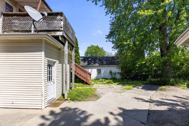 1706 Mckinley Avenue, Bay City, MI 48708