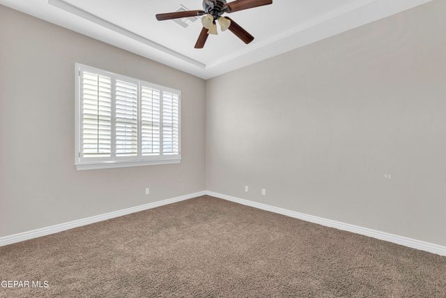 841 Golden Edge Court, El Paso, TX 79928