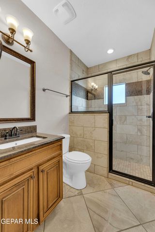 841 Golden Edge Court, El Paso, TX 79928