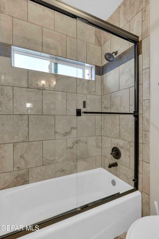 841 Golden Edge Court, El Paso, TX 79928