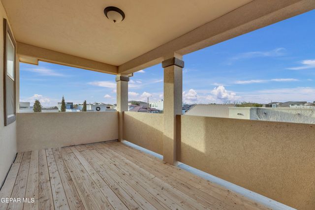 841 Golden Edge Court, El Paso, TX 79928