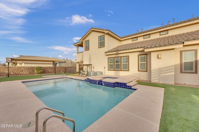 841 Golden Edge Court, El Paso, TX 79928