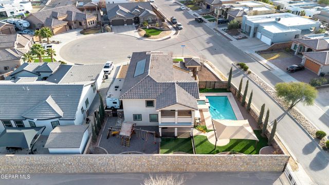 841 Golden Edge Court, El Paso, TX 79928