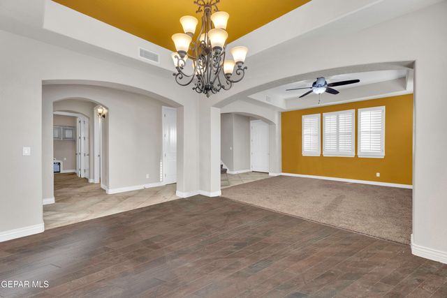 841 Golden Edge Court, El Paso, TX 79928