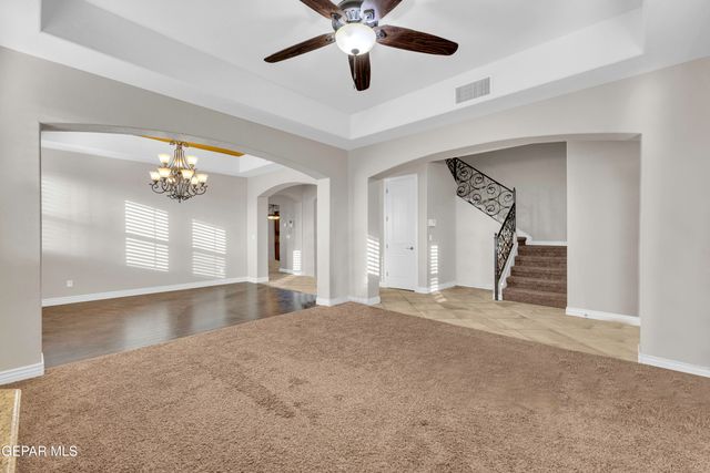 841 Golden Edge Court, El Paso, TX 79928