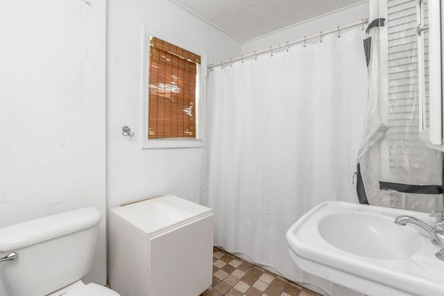 214 Conniston Road, West Palm Beach, FL 33405