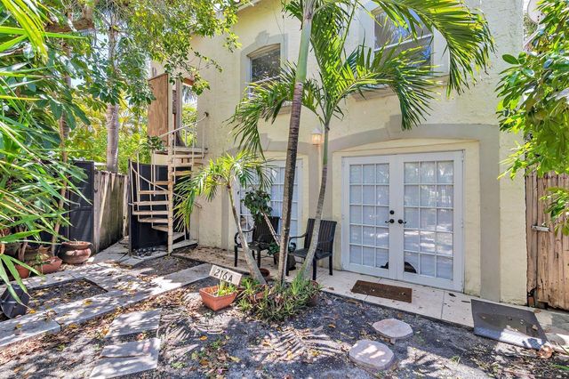 214 Conniston Road, West Palm Beach, FL 33405