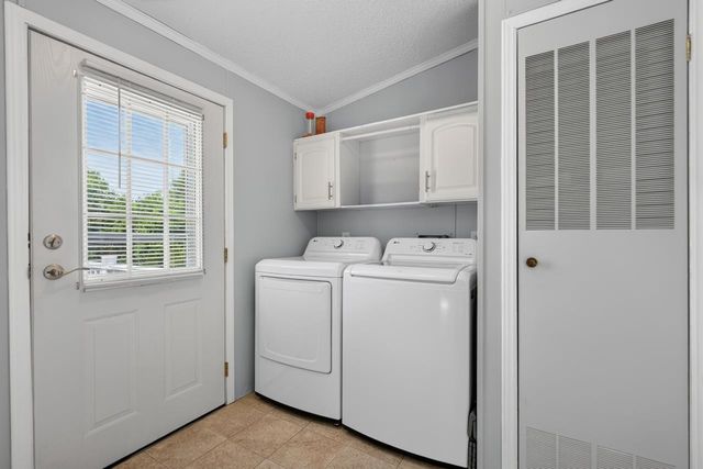 5604 IRVING Boulevard, Machesney Park, IL 61115