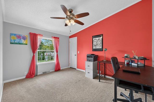 5604 IRVING Boulevard, Machesney Park, IL 61115