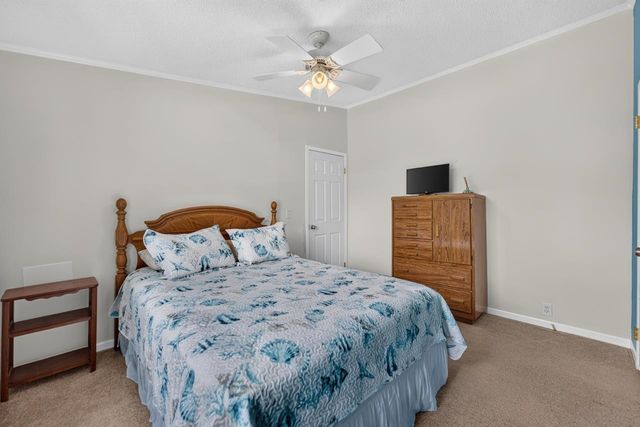 5604 IRVING Boulevard, Machesney Park, IL 61115