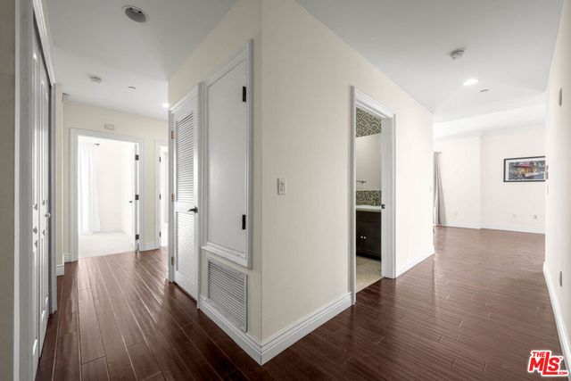 9049 Alcott Street 401, Los Angeles, CA 90035